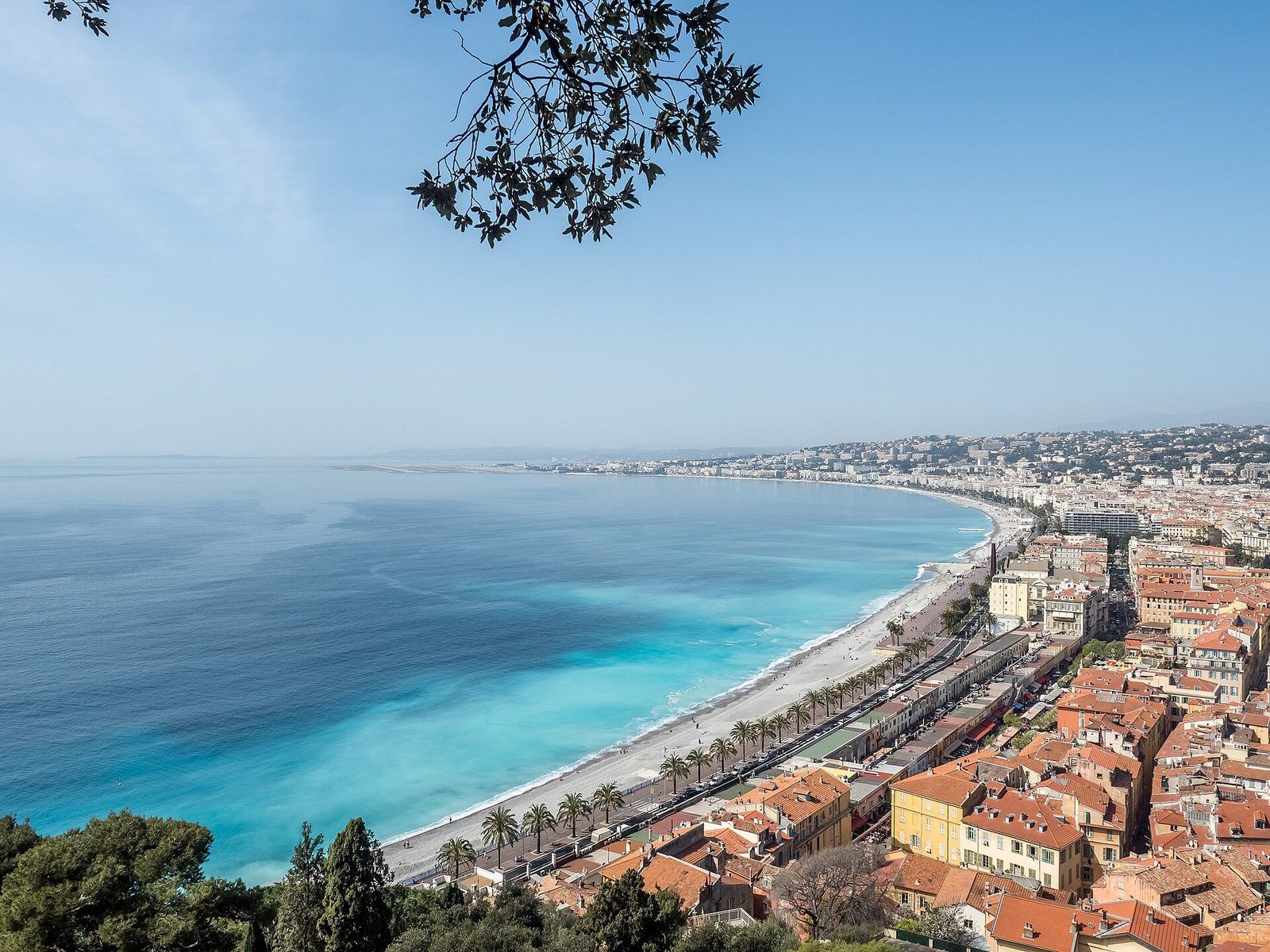 Nice, la vieille ville et la baie des Anges